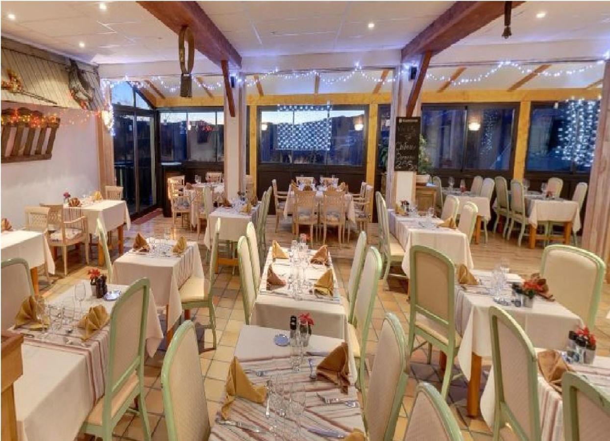Hotel Saint Jean Montclar  Esterno foto