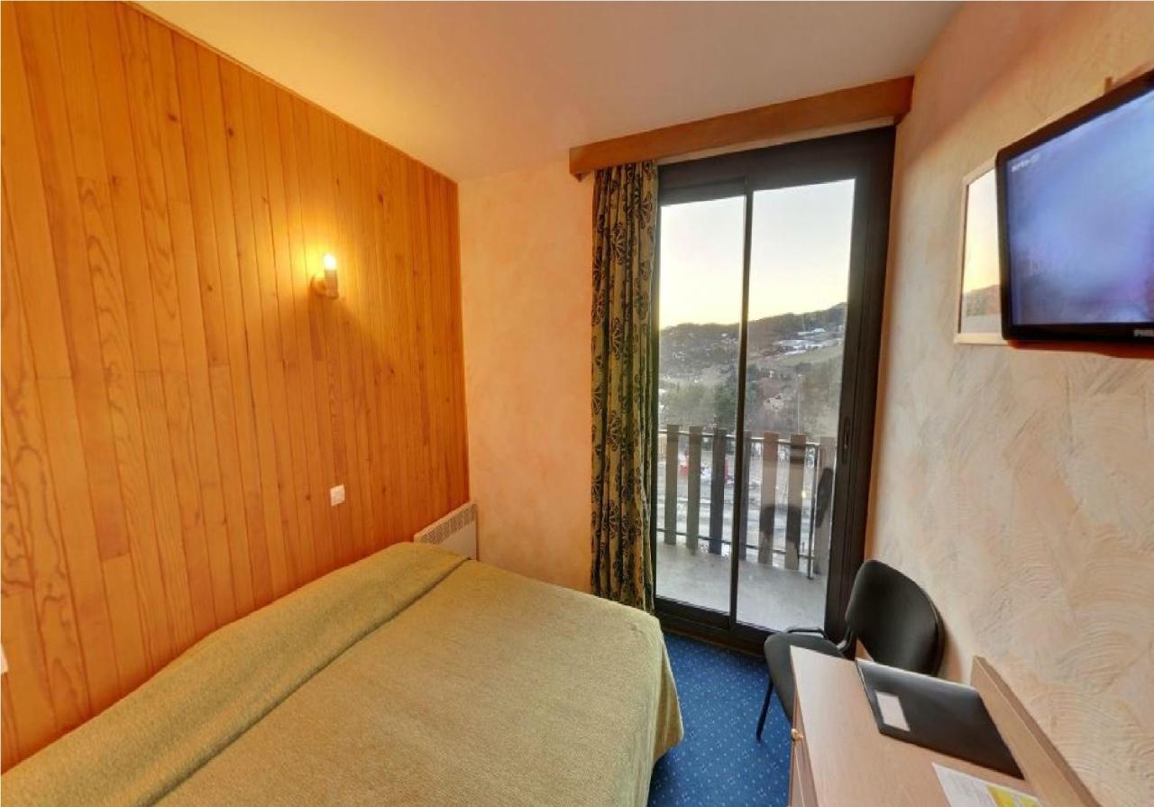 Hotel Saint Jean Montclar  Camera foto