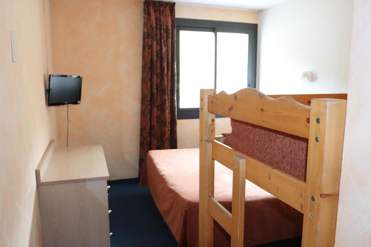 Hotel Saint Jean Montclar  Esterno foto