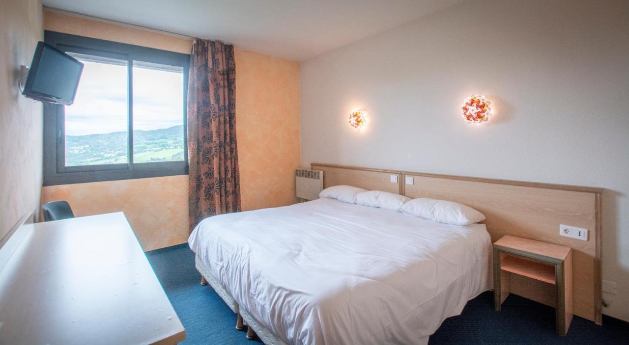 Hotel Saint Jean Montclar  Esterno foto